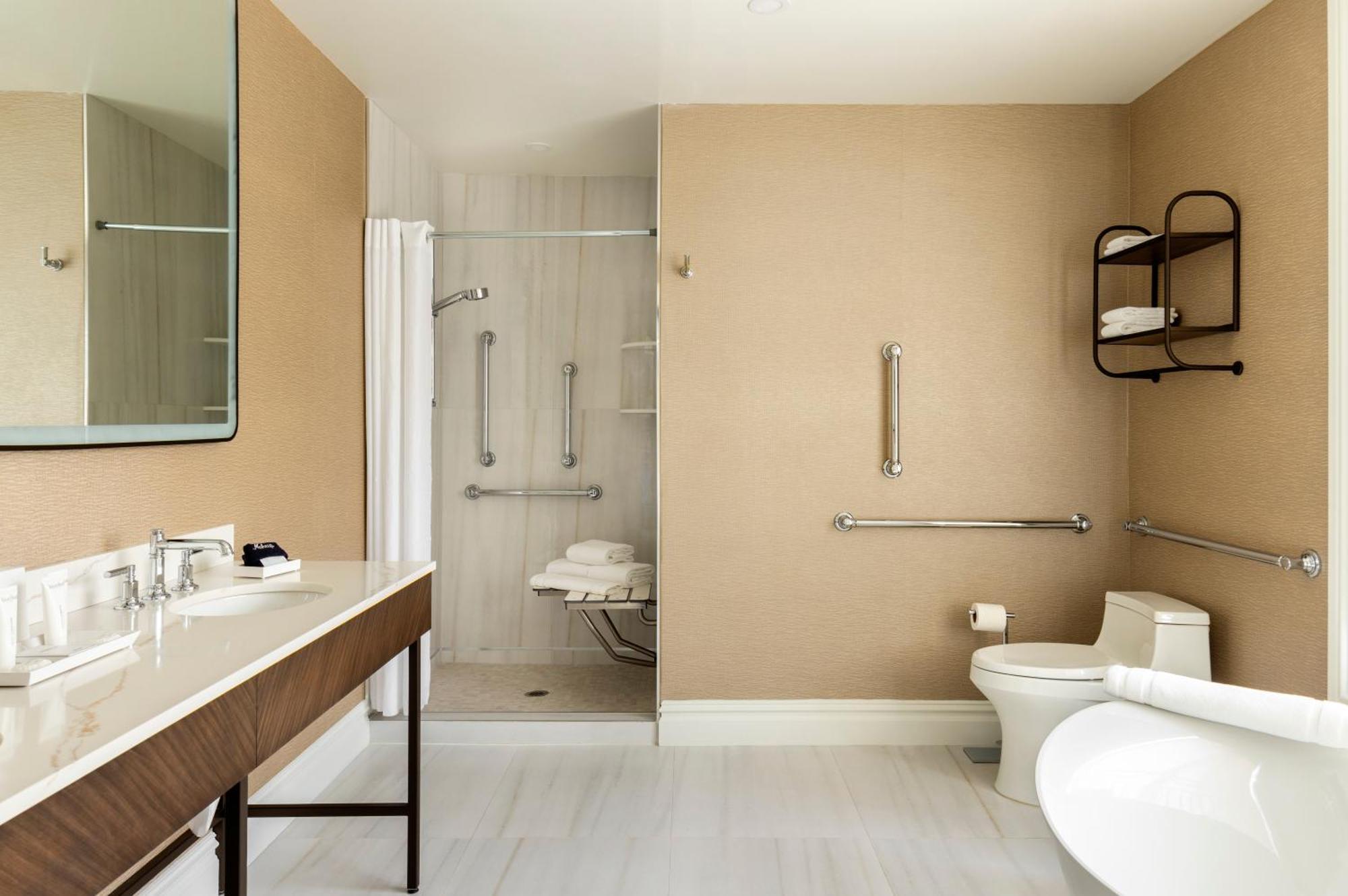 The Chateau Grande Hotel East Brunswick Ngoại thất bức ảnh