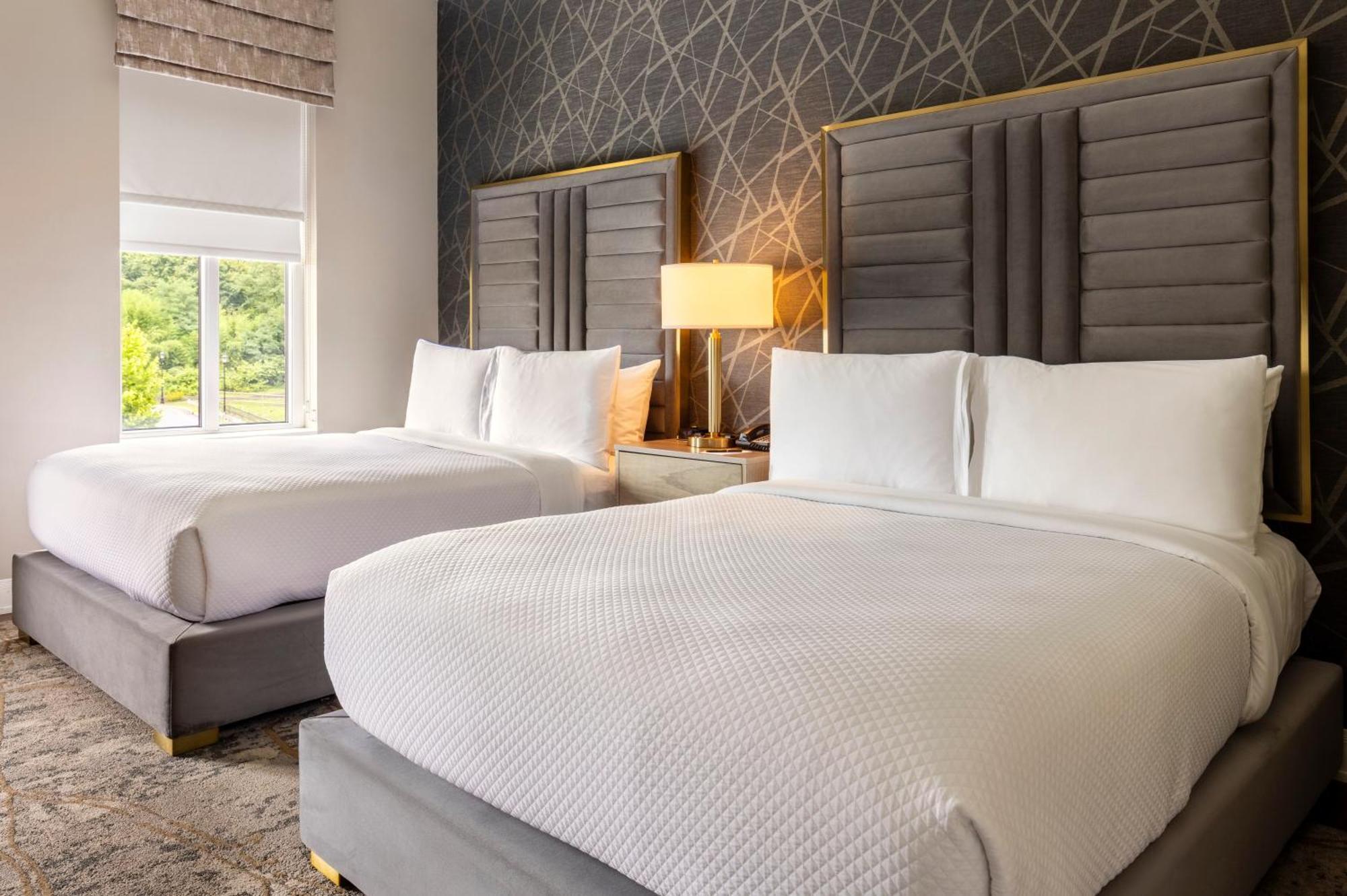 The Chateau Grande Hotel East Brunswick Ngoại thất bức ảnh
