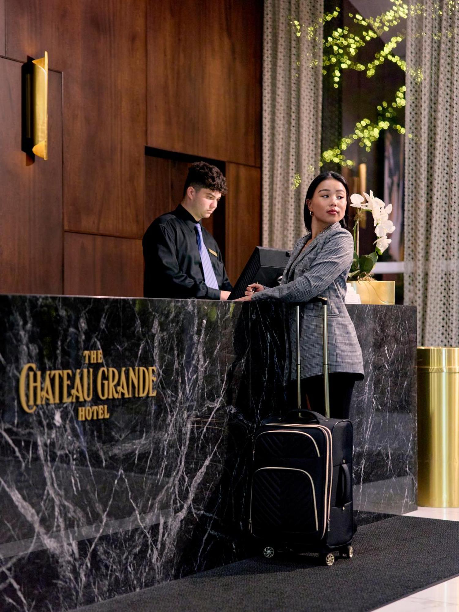 The Chateau Grande Hotel East Brunswick Ngoại thất bức ảnh